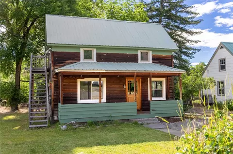416 Burgar St, Twisp, WA 98856