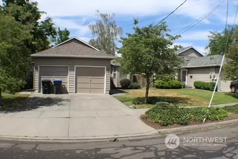 335 E Maple St, Walla Walla, WA 99362 photo 3