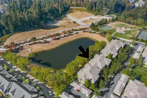 1931 23rd Pl NE #303, Issaquah, WA 98029