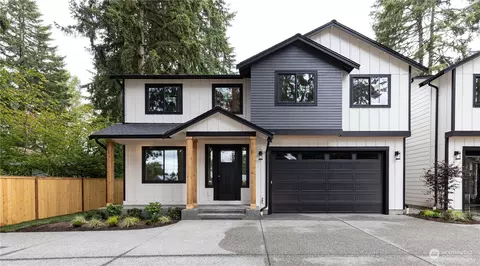 13018 17th Ave W #A, Everett, WA 98204