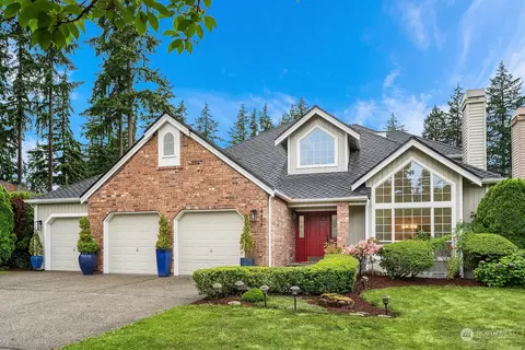 15624 30th Ave SE, Mill Creek, WA 98012