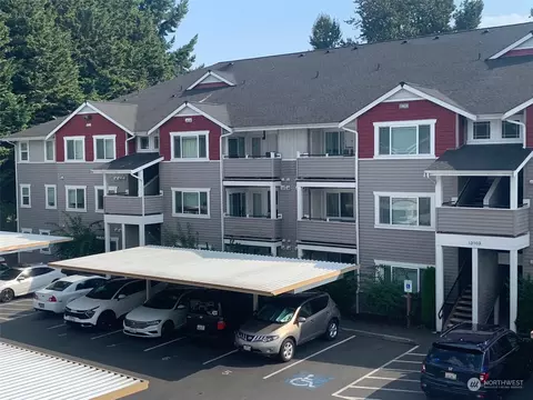 13503 97th Ave E #208, Puyallup, WA 98373