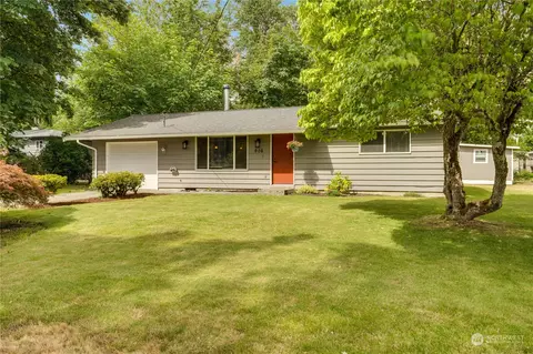 906 108th Ave E, Edgewood, WA 98372