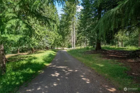 21149 Hobson Rd SE, Yelm, WA 98597