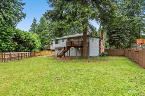Exterior - 16823 28th Dr SE, Bothell, WA 98012 photo 5 of 5
