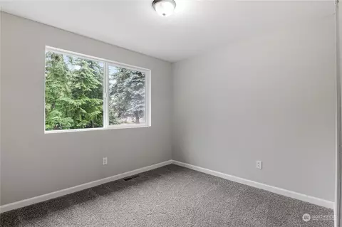 Bedroom - 16823 28th Dr SE, Bothell, WA 98012 photo 4 of 6
