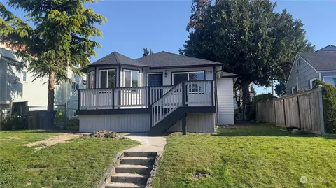 2222 E 35th St, Tacoma, WA 98404