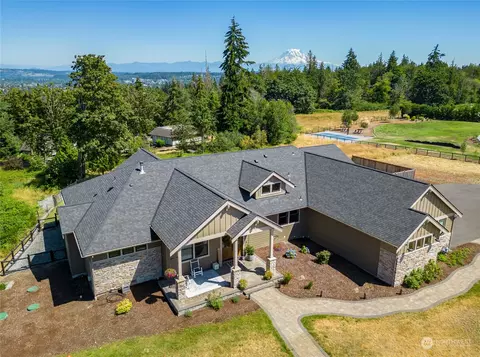 7409 62nd Ave E, Puyallup, WA 98371