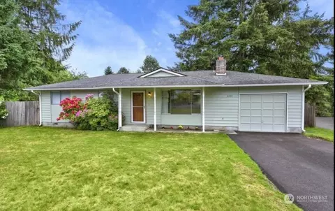 8021 NE 141st Pl, Kirkland, WA 98034
