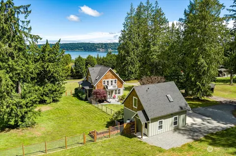 4964 Fire Weed Pl, Langley, WA 98260
