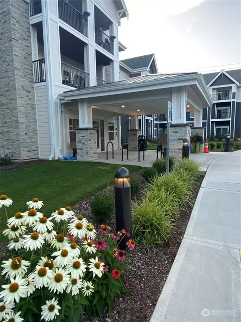 1520 Palomino Dr SE #114, Olympia, WA 98501