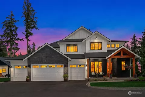 20217 SE 210th St, Maple Valley, WA 98038