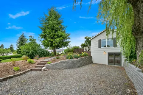 Exterior - 8564 Bender, Lynden, WA 98264 photo 12 of 12