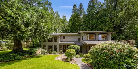 3901 Cabrant Rd, Everson, WA 98247