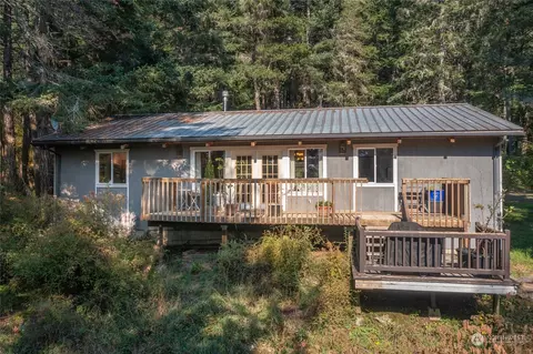 91 Tall Trees Trl, Eastsound, WA 98245