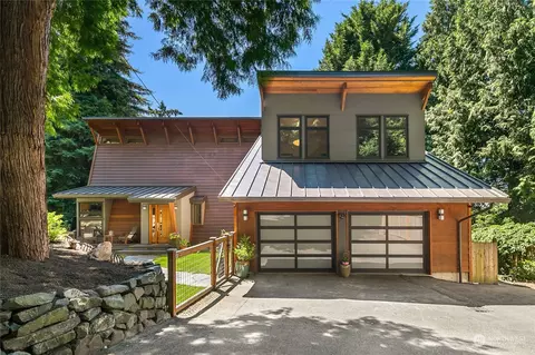 6021 W Mercer Way, Mercer Island, WA 98040