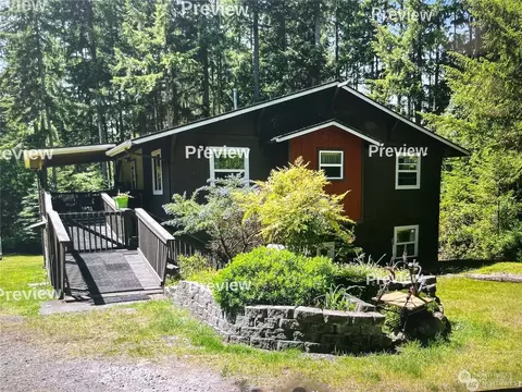 12418 95th Street Ct, Anderson Island, WA 98303