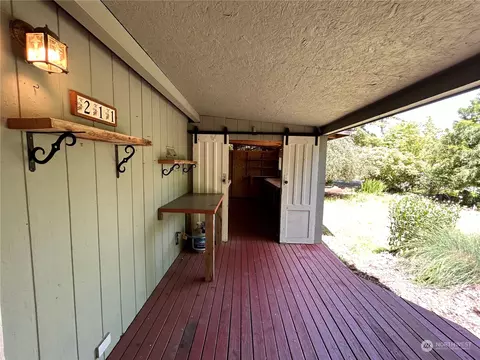 211 Robbins Rd, Sequim, WA 98382 photo 7