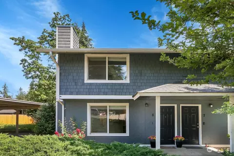 7419 212th St SW #8, Edmonds, WA 98026