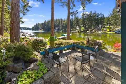 2901 E Mason Lake Dr E, Grapeview, WA 98546 photo 4