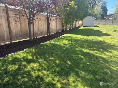 Exterior - 3 Perth Pl, Cosmopolis, WA 98537 photo 7 of 8