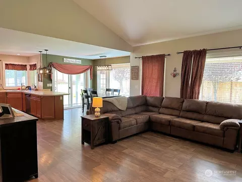 Other - 3 Perth Pl, Cosmopolis, WA 98537 photo 2 of 7
