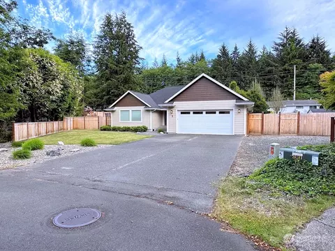 Exterior - 3 Perth Pl, Cosmopolis, WA 98537 photo 8 of 8