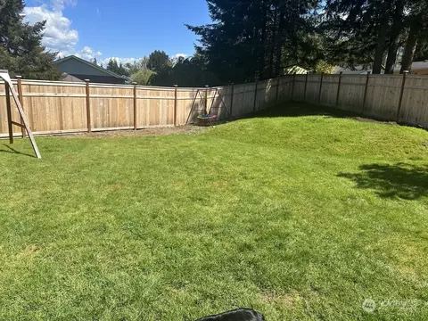 Exterior - 3 Perth Pl, Cosmopolis, WA 98537 photo 4 of 8
