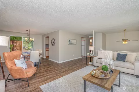21909 1st Ave W, Bothell, WA 98021 photo 6