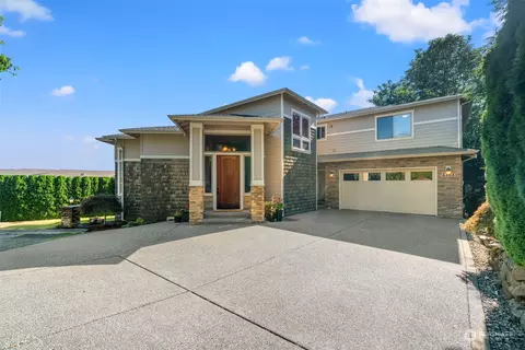 4454 158th Ave SE, Bellevue, WA 98006