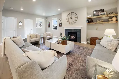 Living - 4427 235th Pl SE, Bothell, WA 98021 photo 3 of 3