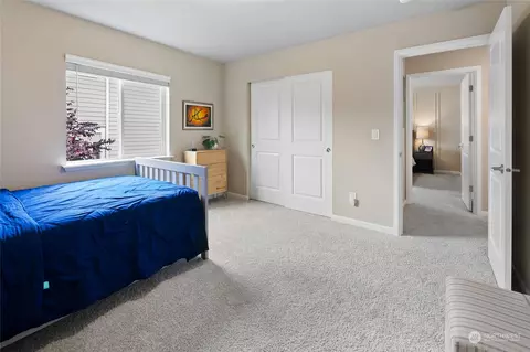 Bedroom - 4427 235th Pl SE, Bothell, WA 98021 photo 5 of 6