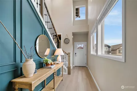 Entry Way - 4427 235th Pl SE, Bothell, WA 98021 photo 1 of 7