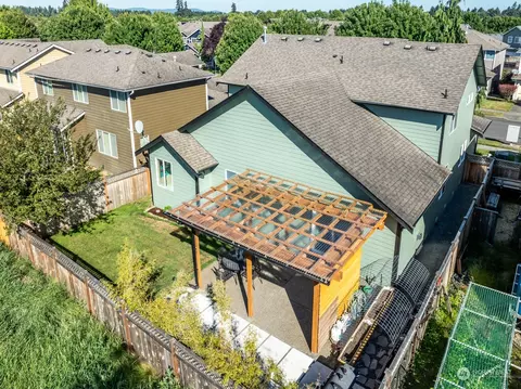 7365 Radius Loop SE, Lacey, WA 98513 photo 2