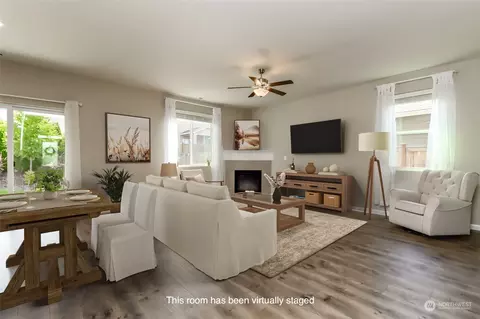 Living - 205 Holdner Ln, Enumclaw, WA 98022 photo 1 of 5