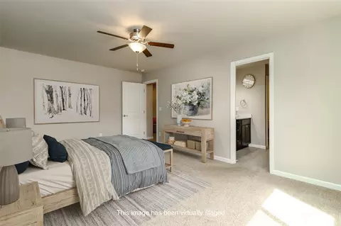Bedroom - 205 Holdner Ln, Enumclaw, WA 98022 photo 10 of 12