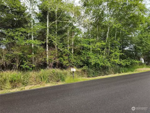 330 336 Duck Lake Dr NE, Ocean Shores, WA 98569