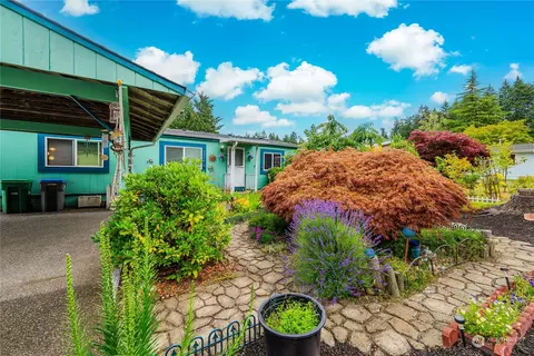 2379 SE Hastings Ln, Port Orchard, WA 98367