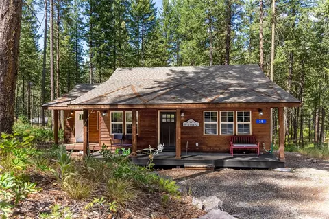 25 Liberty Ln, Winthrop, WA 98862