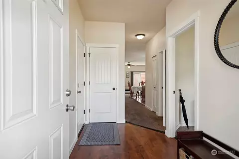 1114 206th St E, Spanaway, WA 98387 photo 5
