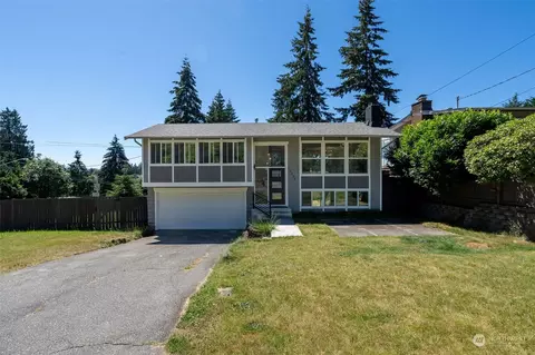 20328 24th Pl W, Lynnwood, WA 98036