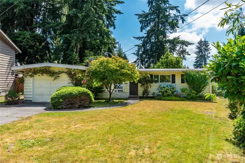 23819 79th Ave W, Edmonds, WA 98026