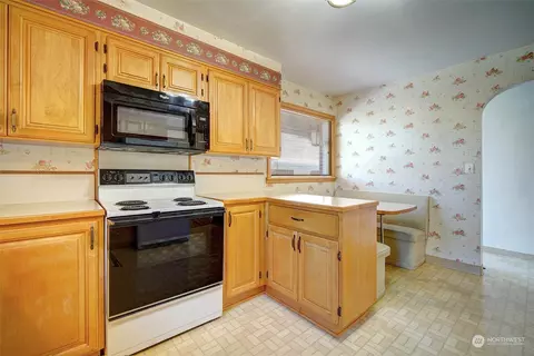 5725 West Dr, Everett, WA 98203 photo 6