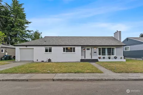 311 Pinehurst Dr SE, Tumwater, WA 98501