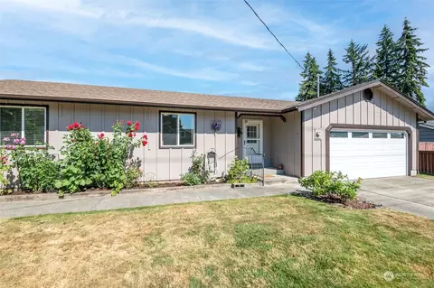 2713 94th Ave E, Edgewood, WA 98371