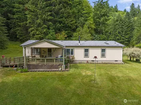11 Turkey Track Ln, Raymond, WA 98577