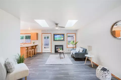 Living - 20014 34th Ave SE, Bothell, WA 98012 photo 1 of 3