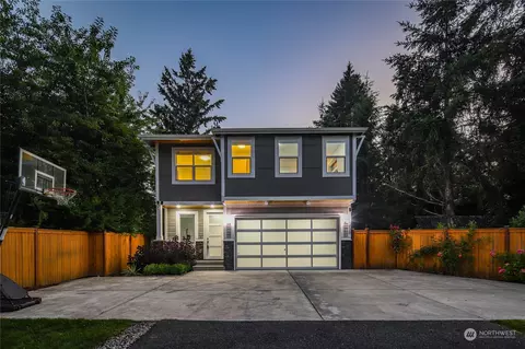 5029 NE 188th St, Lake Forest Park, WA 98155