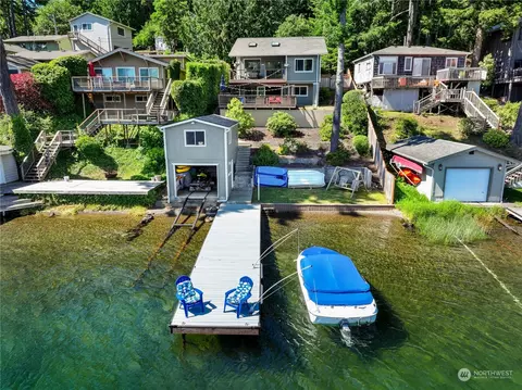 2233 Summit Lake Shore Rd NW, Olympia, WA 98502