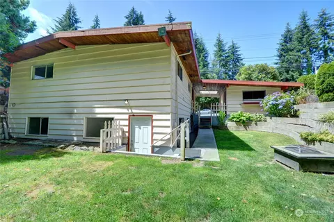 Exterior - 6329 Beverly Ln, Everett, WA 98203 photo 9 of 9